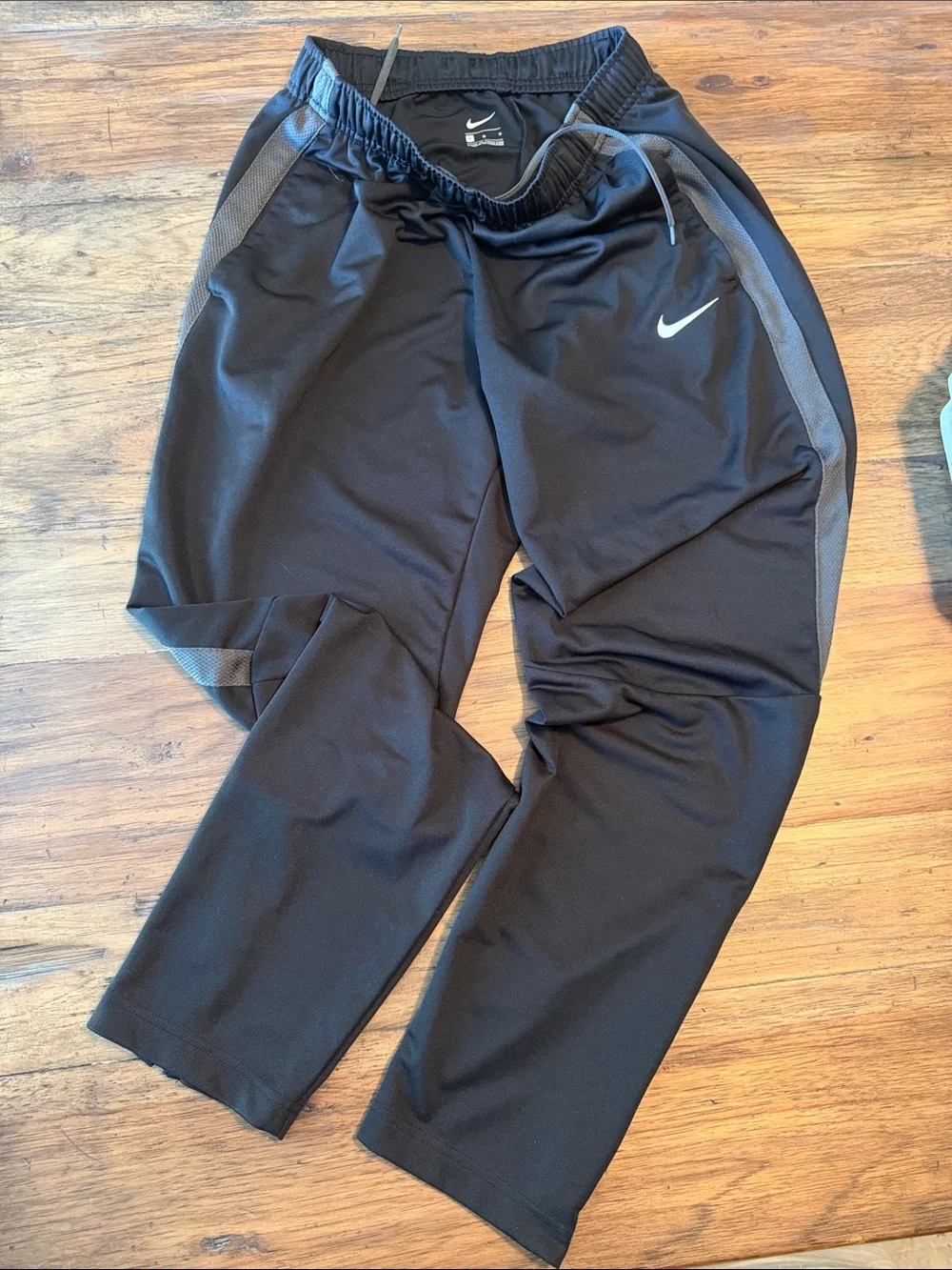 Nike mens joggers.